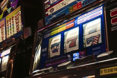 antiktoto Live Casino Tables at Your Fingertips